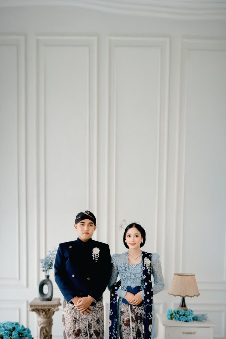 Undangan_website_Sinta_Yanto (1)